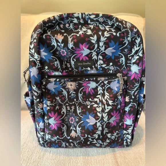 Vera Bradley Backpack - Picture 1 of 11